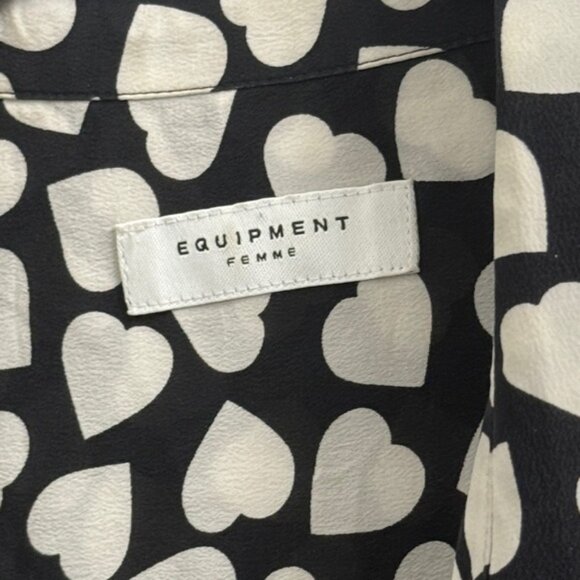 Equipment Femme Monochrome Heart Pattern Shirt 100% Silk Black And White - Picture 2 of 3